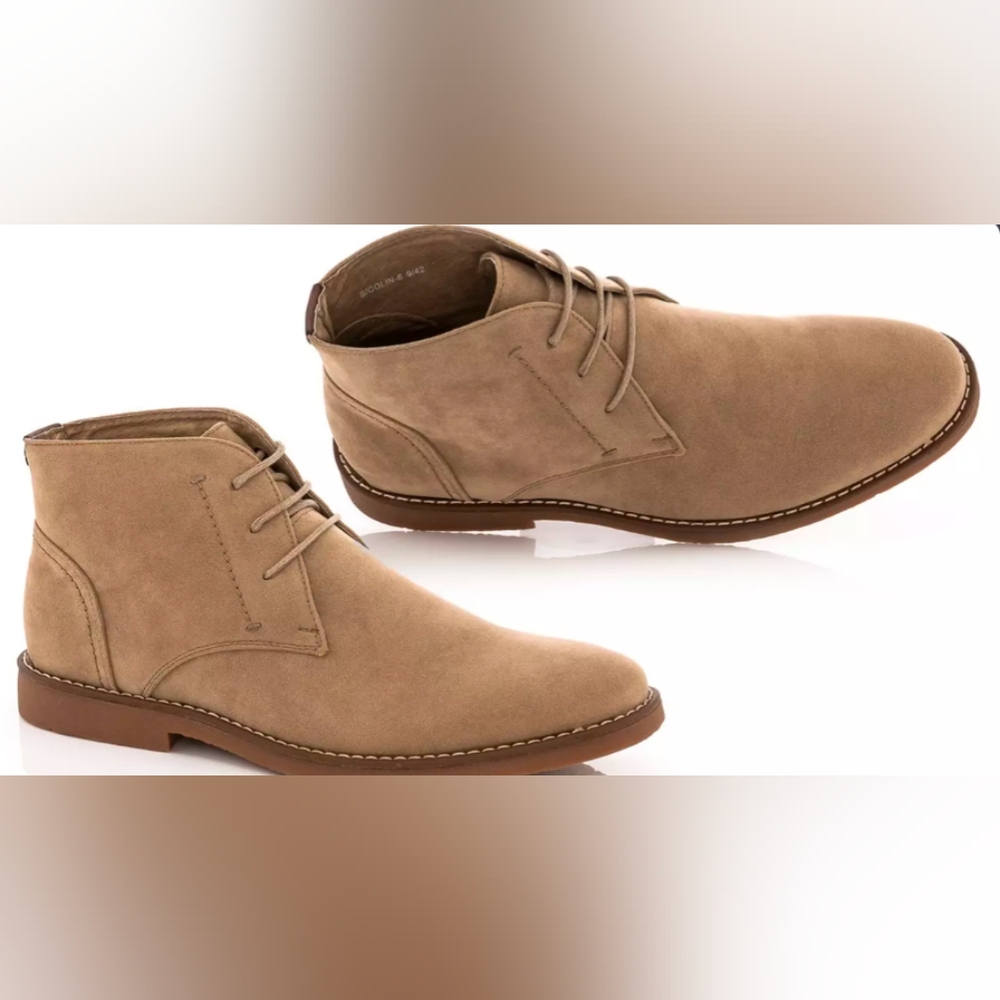 NWT Adolfo Colin Chukka Boots